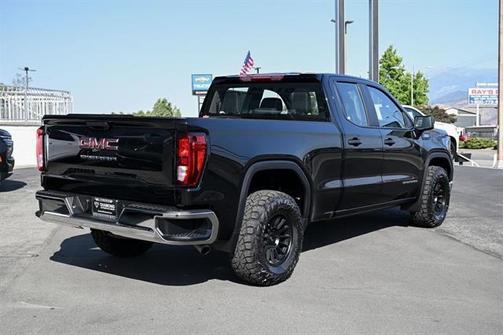 Onyx Black 2026 GMC Sierra 1500 Pro