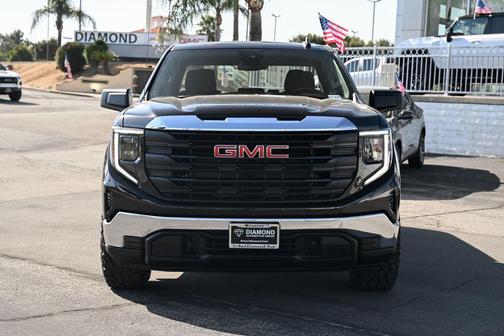 Onyx Black 2026 GMC Sierra 1500 Pro