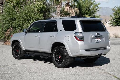2022 Toyota 4Runner SR5