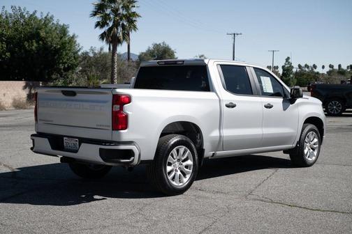 Silver Ice Metallic 2022 Chevrolet Silverado 1500 Custom