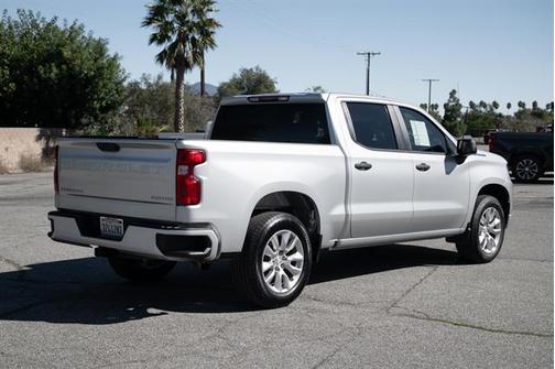 2022 Chevrolet Silverado 1500 Custom