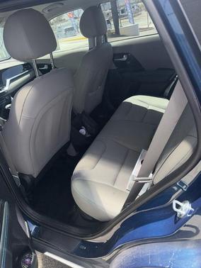 Deep Cerulean 2022 Kia Niro Plug-In Hybrid EX
