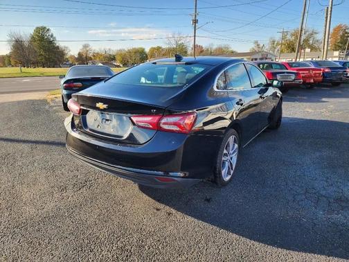 Mosaic Black Metallic 2021 Chevrolet Malibu FWD LT