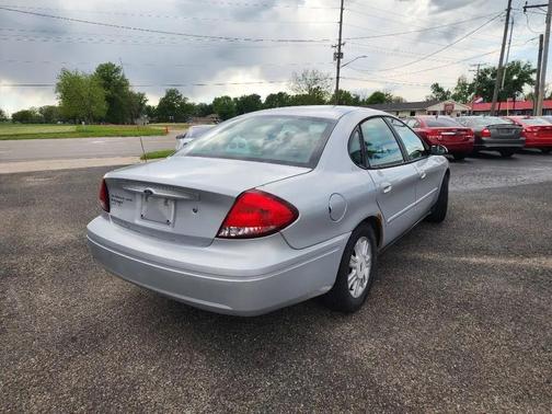 Silver Frost Clearcoat Metallic 2007 Ford Taurus SEL