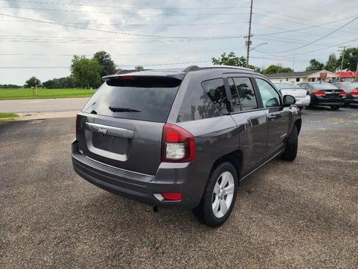 Deep Cherry Red Crystal Pearlcoat 2014 Jeep Compass Latitude