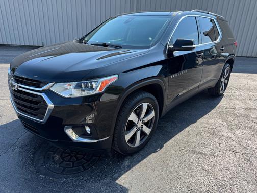 2021 Chevrolet Traverse LT Leather