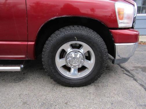 2007 Dodge Ram 3500 SLT 4x2 4dr Quad Cab 6.3 ft. SB SRW Pickup