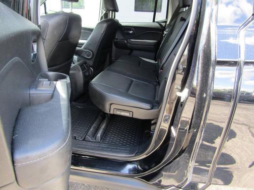 Black 2017 Honda Ridgeline RTL