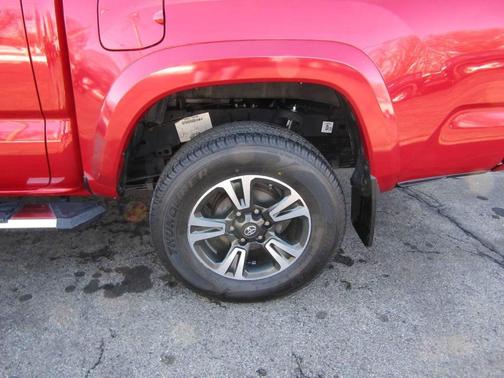 2018 Toyota Tacoma TRD Sport