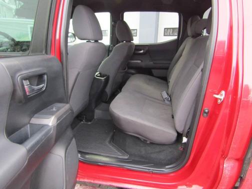 2018 Toyota Tacoma TRD Sport