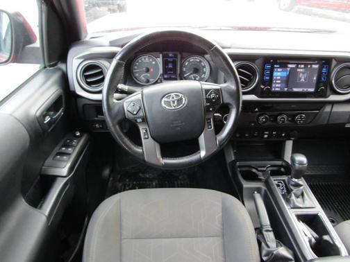 2018 Toyota Tacoma TRD Sport