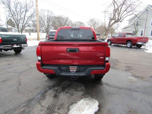 2018 Toyota Tacoma TRD Sport