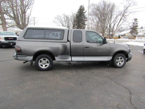 2003 Ford F-150 XLT SuperCab Flareside