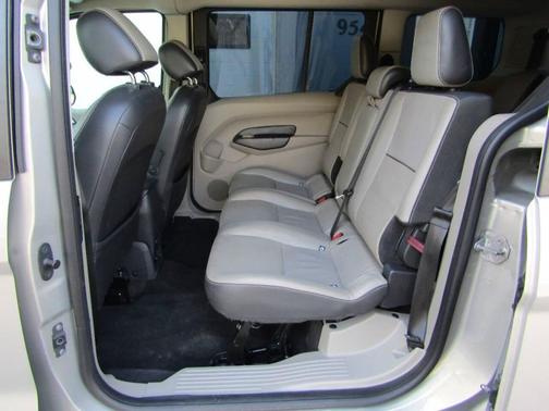 2016 Ford Transit Connect XLT w/Rear Liftgate