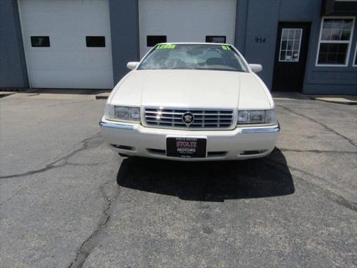 2001 Cadillac Eldorado ESC 2dr Coupe