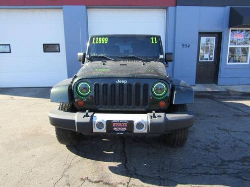 2011 Jeep Wrangler Sahara