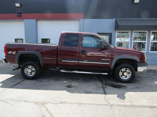 2003 Chevrolet Silverado 2500 LS H/D Extended Cab