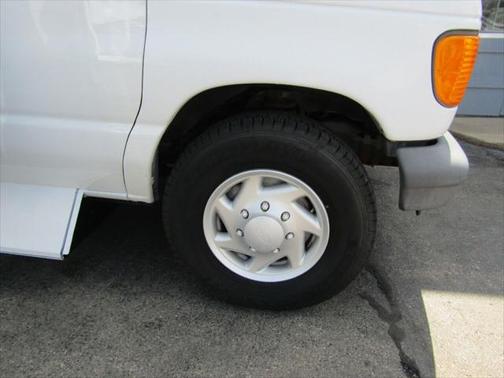 2007 Ford E350 Super Duty Cargo