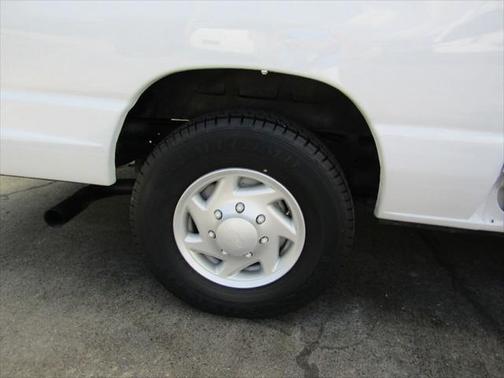 2007 Ford E350 Super Duty Cargo
