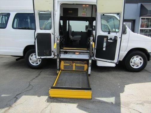 2007 Ford E350 Super Duty Cargo