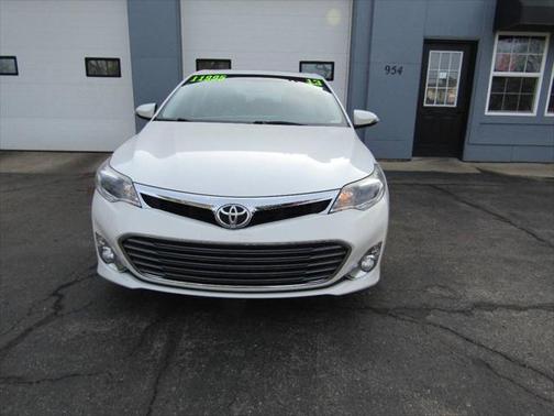 2013 Toyota Avalon XLE