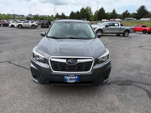 Magnetite Gray Metallic 2020 Subaru Forester Premium