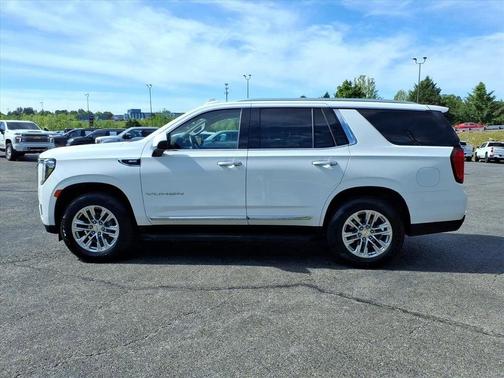 Summit White 2024 GMC Yukon SLT