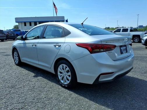 Silver 2021 Hyundai Accent SE