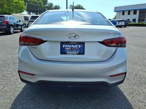 Silver 2021 Hyundai Accent SE