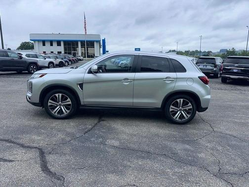 Alloy Silver Metallic 2021 Mitsubishi Outlander Sport ES