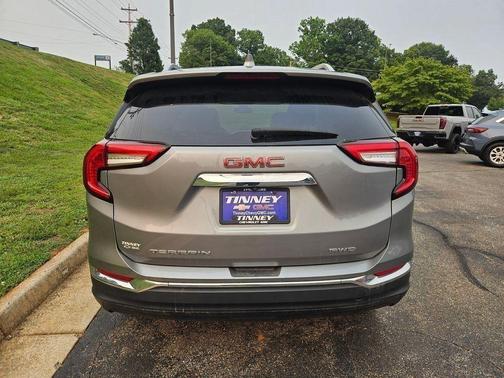 Sterling 2023 GMC Terrain SLT