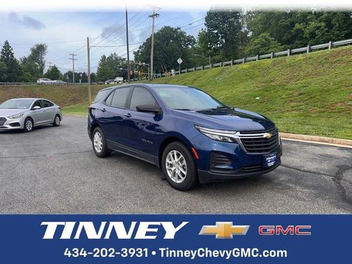 Blue Glow Metallic 2022 Chevrolet Equinox LS