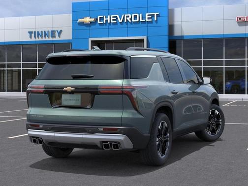 Green Metallic 2027 Chevrolet Traverse LT