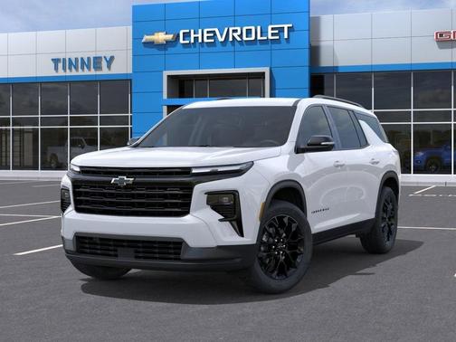 Summit White 2026 Chevrolet Traverse LT
