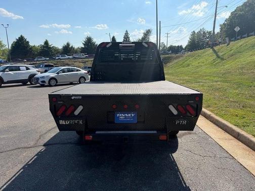 Summit White 2022 Chevrolet Silverado 2500 WT