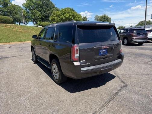 Iridium Metallic 2015 GMC Yukon SLE