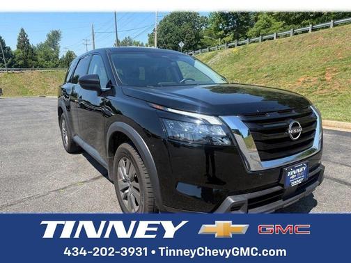 Black 2023 Nissan Pathfinder S