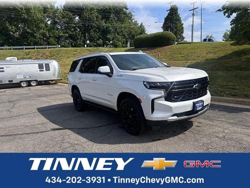 Iridescent Pearl Tricoat 2023 Chevrolet Tahoe High Country
