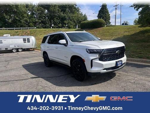 Iridescent Pearl Tricoat 2023 Chevrolet Tahoe High Country