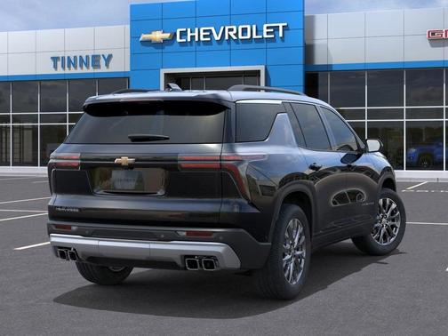 Mosaic Black Metallic 2026 Chevrolet Traverse LT