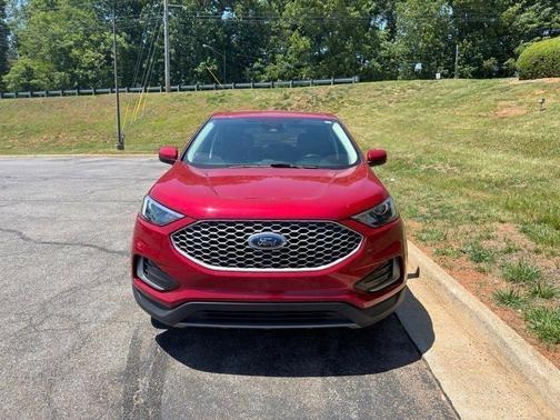 Red 2024 Ford Edge SEL