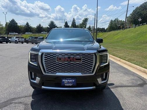 Onyx Black 2024 GMC Yukon XL Denali