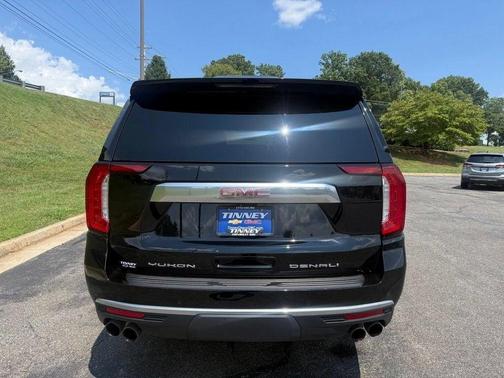 Onyx Black 2024 GMC Yukon XL Denali