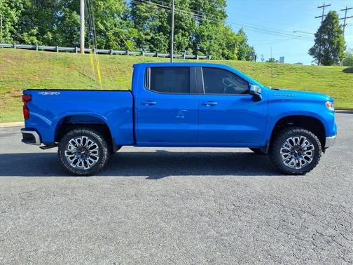 Rip Tide Blue 2026 Chevrolet Silverado 1500 LT