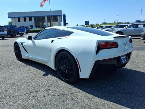 Arctic White 2019 Chevrolet Corvette Stingray