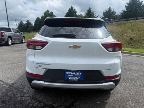 Summit White 2026 Chevrolet Trailblazer LT
