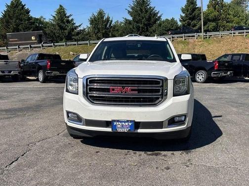White Frost Tri-Coat 2017 GMC Yukon SLT
