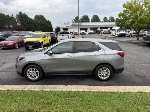 Sterling Gray Metallic 2024 Chevrolet Equinox LT