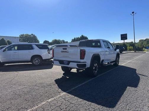 Summit White 2025 GMC Sierra 2500 Denali