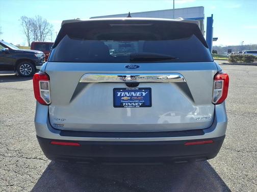 Silver 2023 Ford Explorer XLT